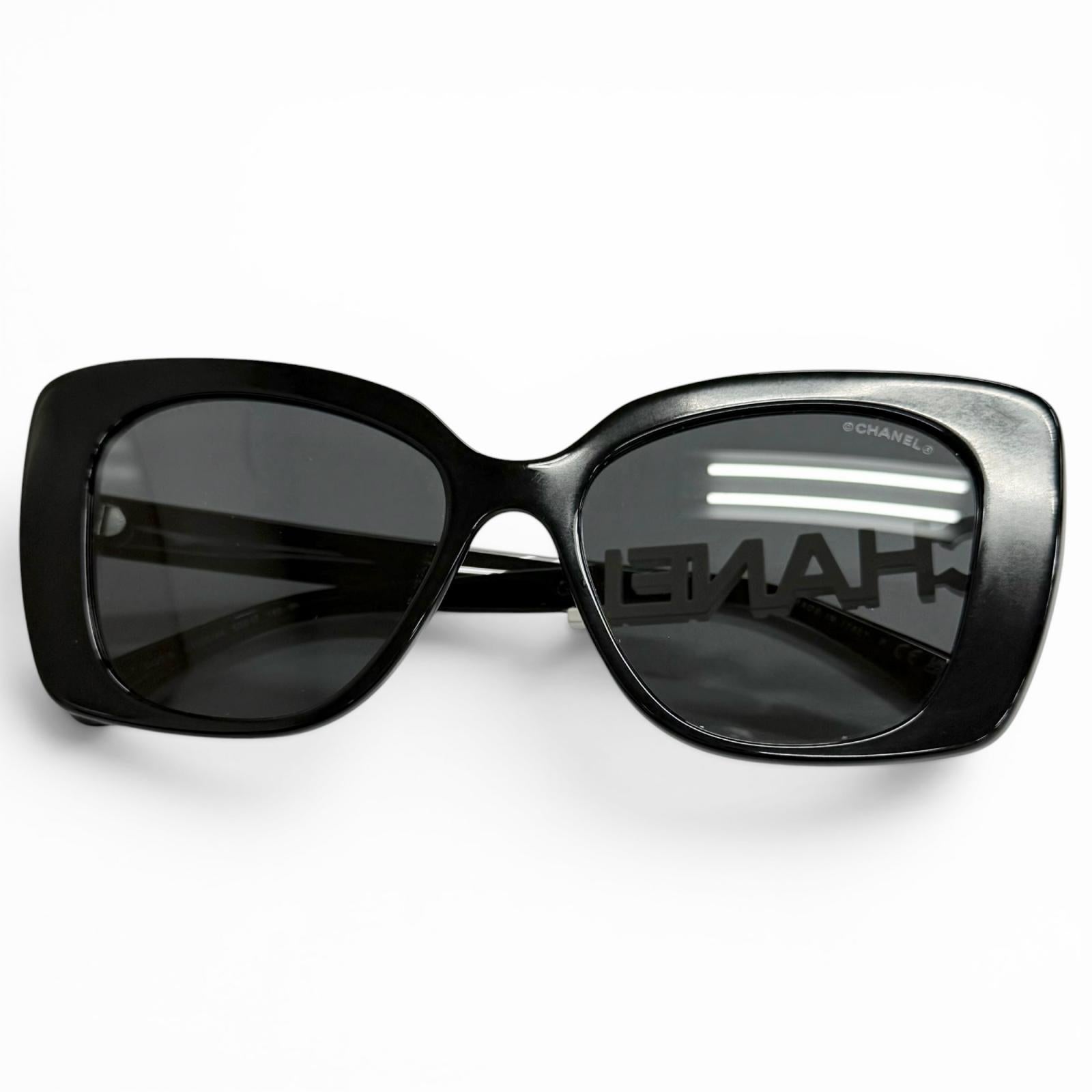 Very Good CHANEL sunglasses COCO Mark logo rhinestone black 5422-B
