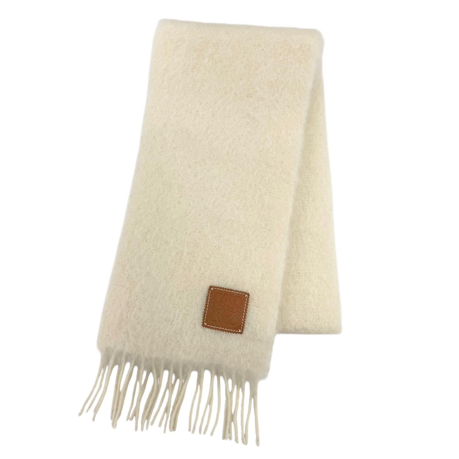 Pristine LOEWE Scarf Anagram leather patch fringe Ivory mohair