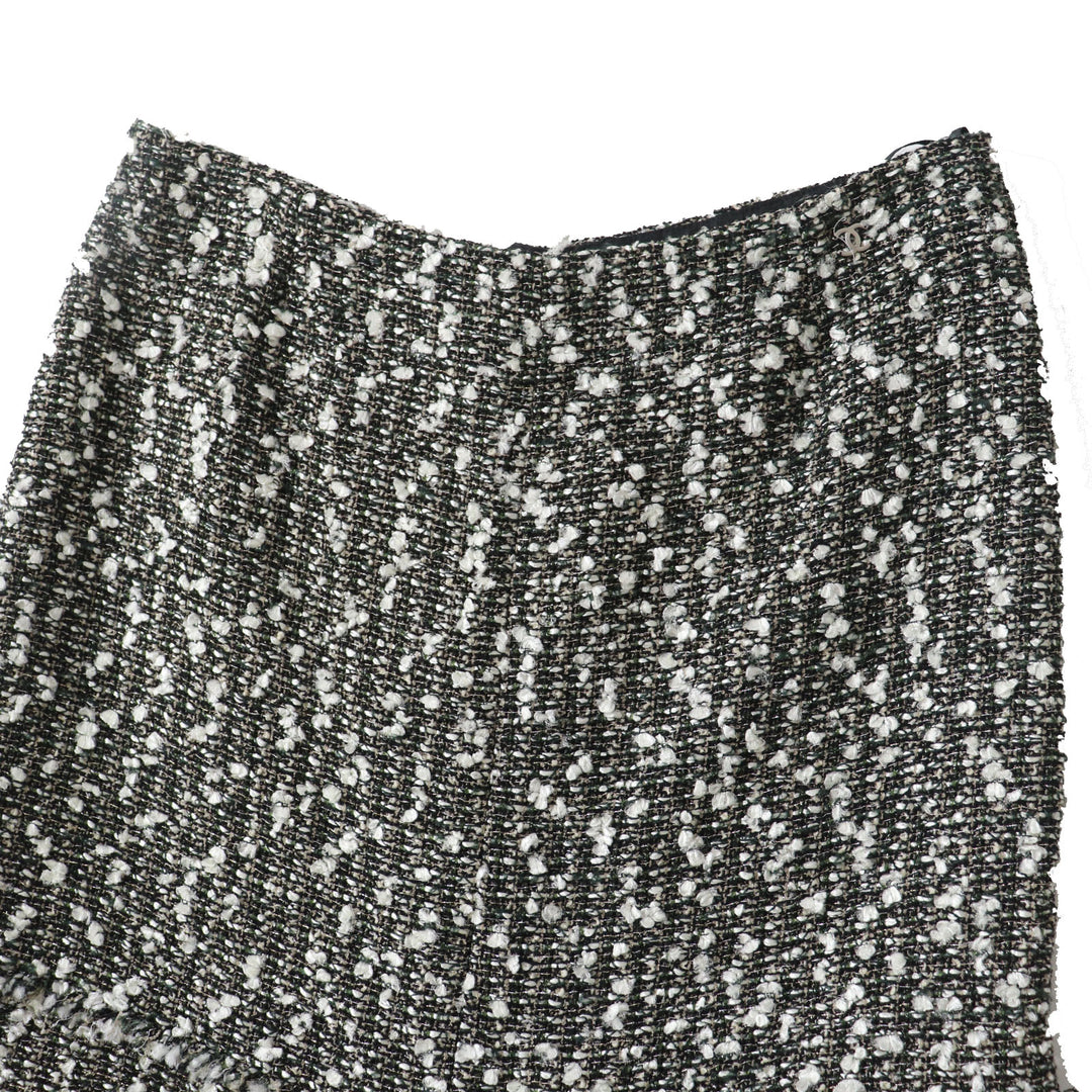 素晴らしい CHANEL ツイードスカート ココマーク付き マルチレーヨン レディース 38 04A P24139