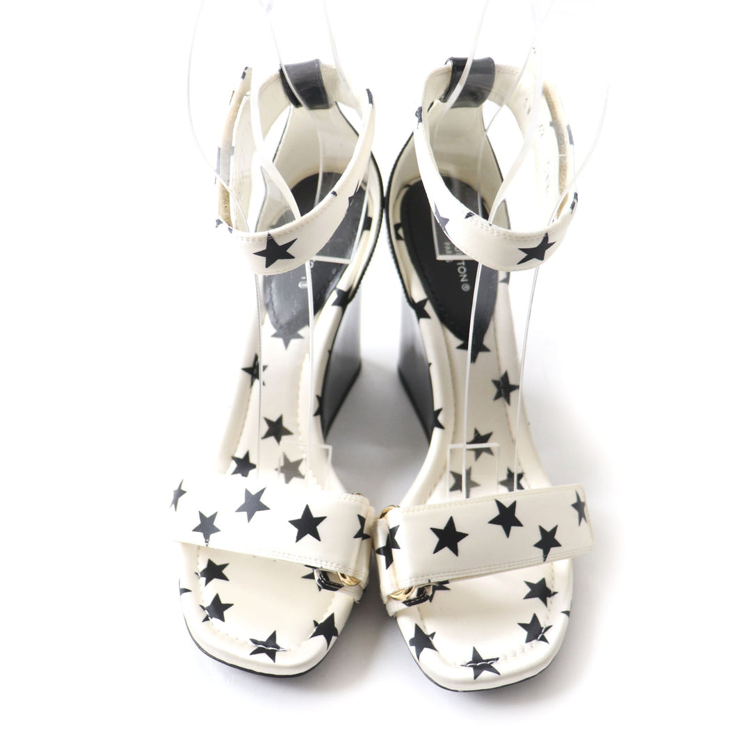 Discounted Excellent LOUIS VUITTON Sandals Technical satin with metal logo Technical satin