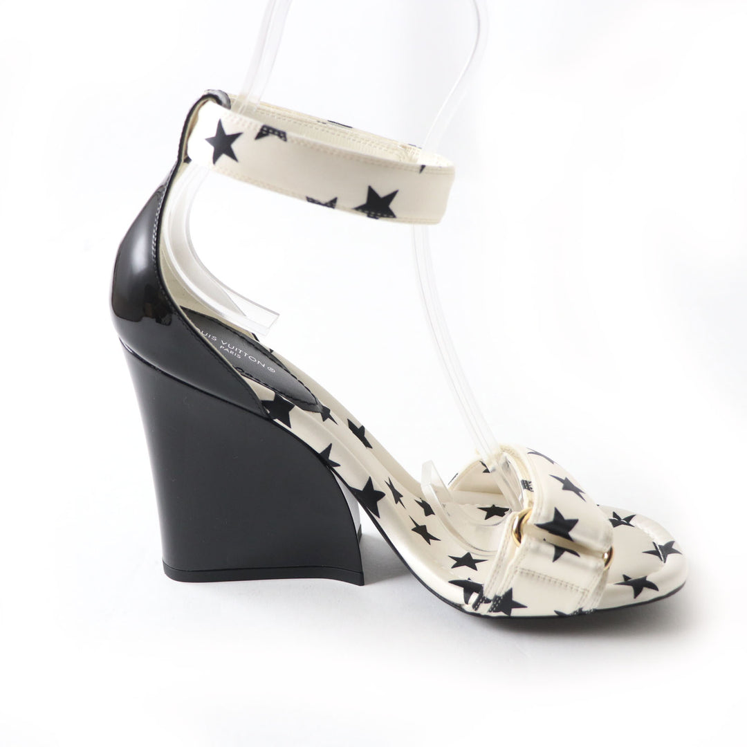 Discounted Excellent LOUIS VUITTON Sandals Technical satin with metal logo Technical satin