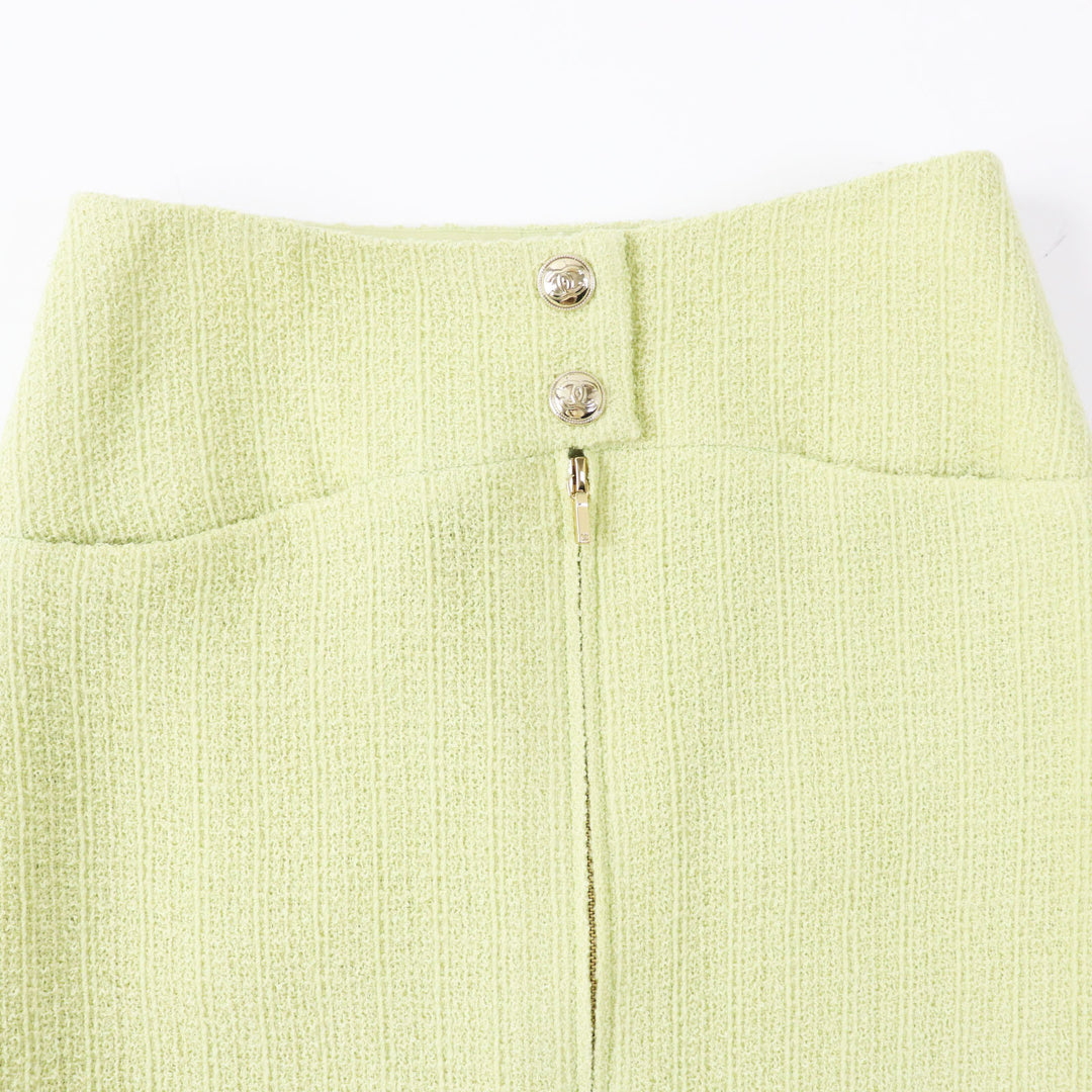 Discounted Excellent CHANEL Skirt COCO Mark Gold Button Front Zip Tweed Pearl green Women