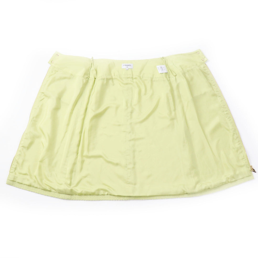 Discounted Excellent CHANEL Skirt COCO Mark Gold Button Front Zip Tweed Pearl green Women