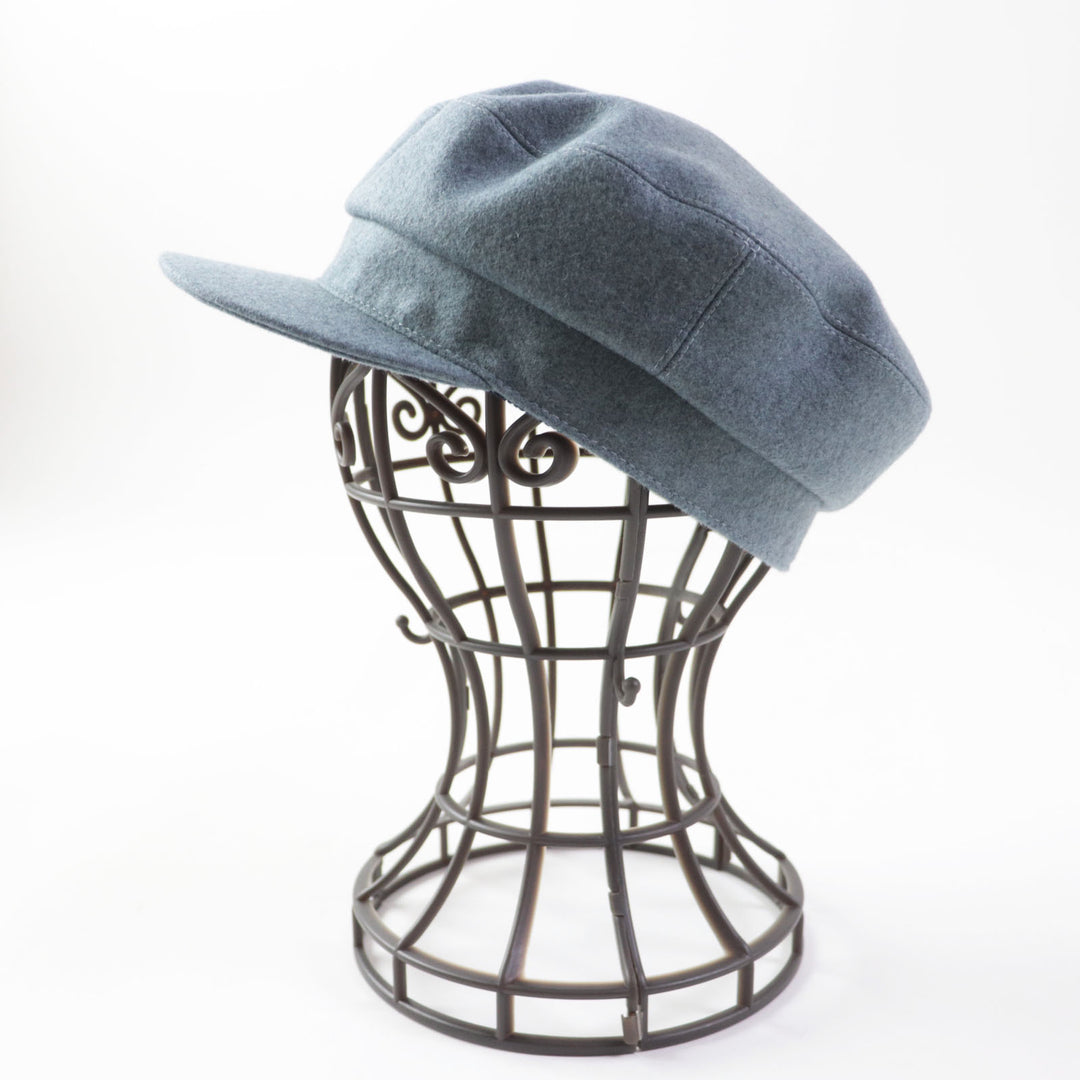 Discounted Pristine HERMES Casquette Dauville With serie buttons blue cashmere Women 57