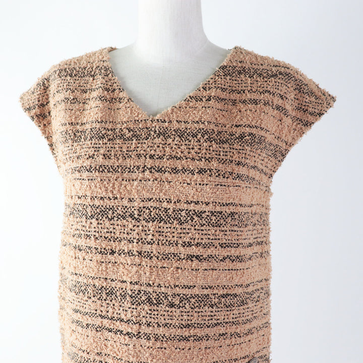 Discounted Excellent CHANEL one piece tweed with COCO Mark plate Beige black cotton Women
