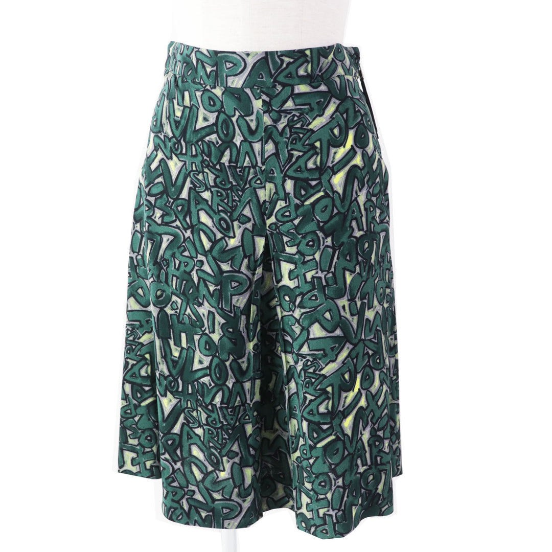 Discounted Pristine LOUIS VUITTON skirt Graffiti BoxPleated Green system Rayon Women 34