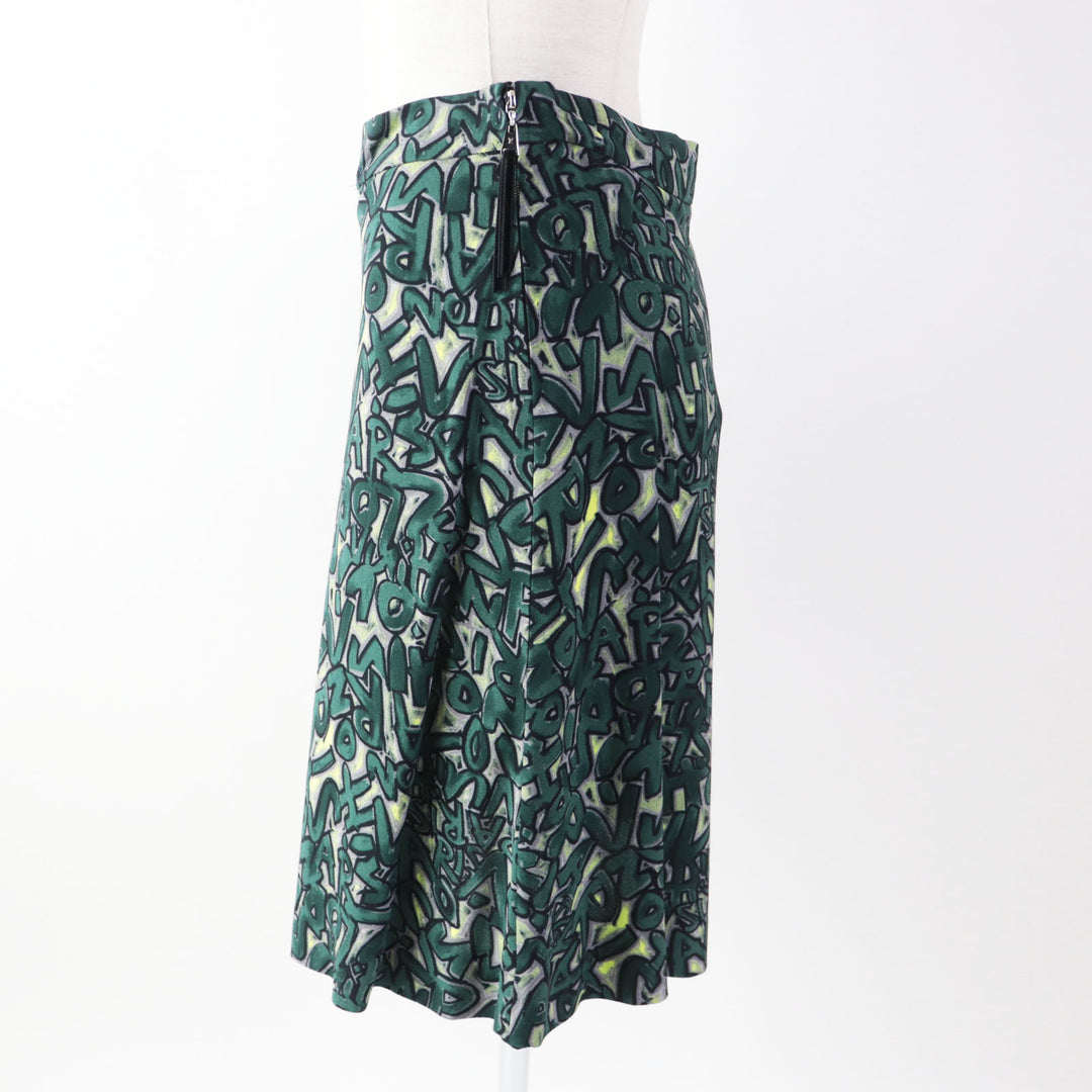 Discounted Pristine LOUIS VUITTON skirt Graffiti BoxPleated Green system Rayon Women 34