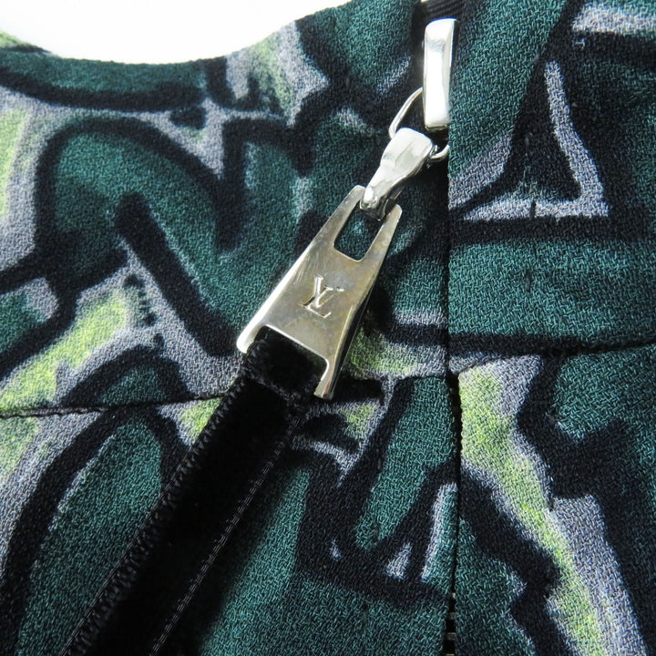 Discounted Pristine LOUIS VUITTON skirt Graffiti BoxPleated Green system Rayon Women 34
