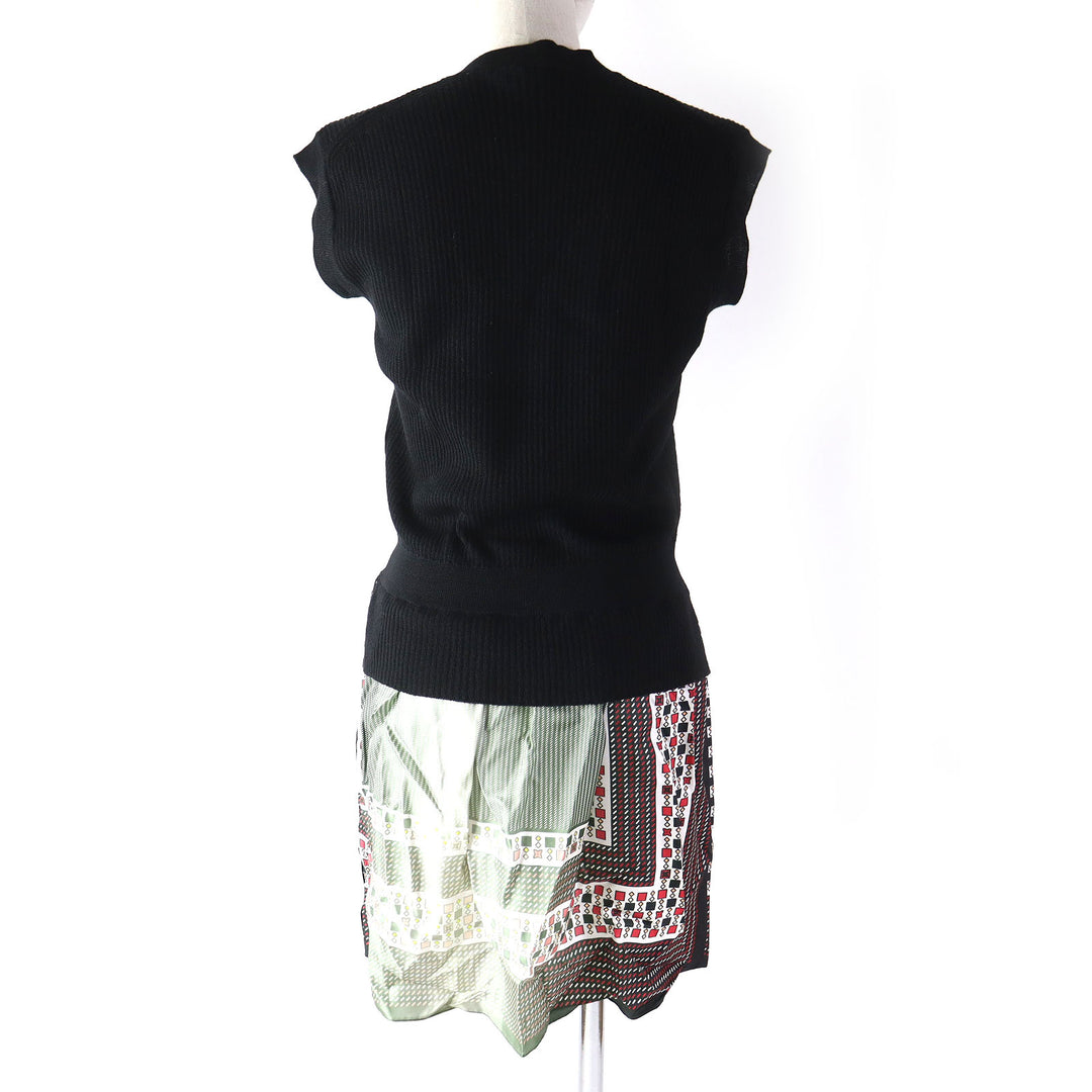 Discounted Great LOUIS VUITTON one piece Sleeveless knit with logo buttons, silk inserts