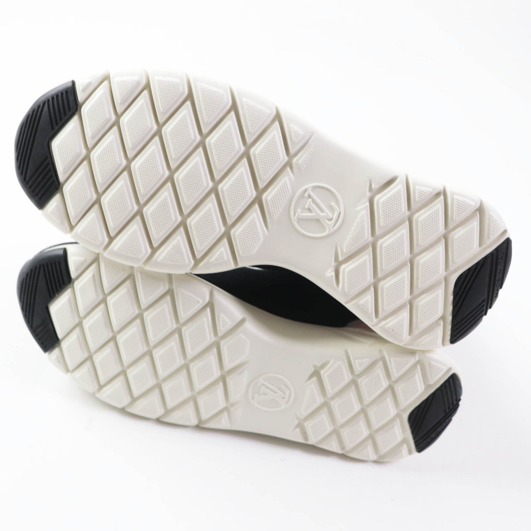 Discounted Great LOUIS VUITTON sneakers Lightweight socks with embroidered logo multi Women