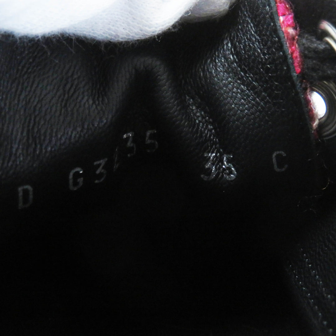 Discounted Excellent CHANEL Low cut sneakers with sequins and F pearls Pink black Women 35