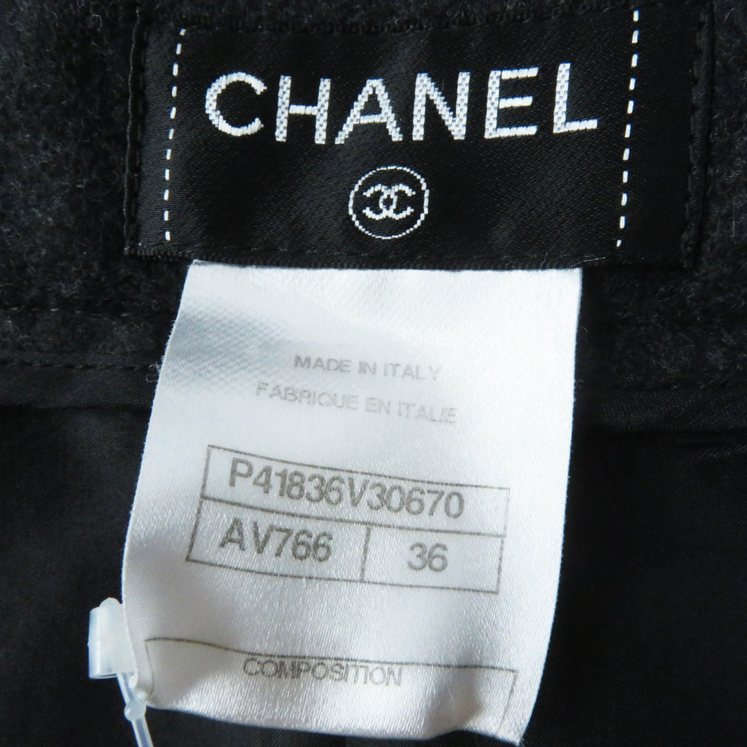 Excellent CHANEL skirt COCO Mark with metal buttons Dark gray 36 11A P41836