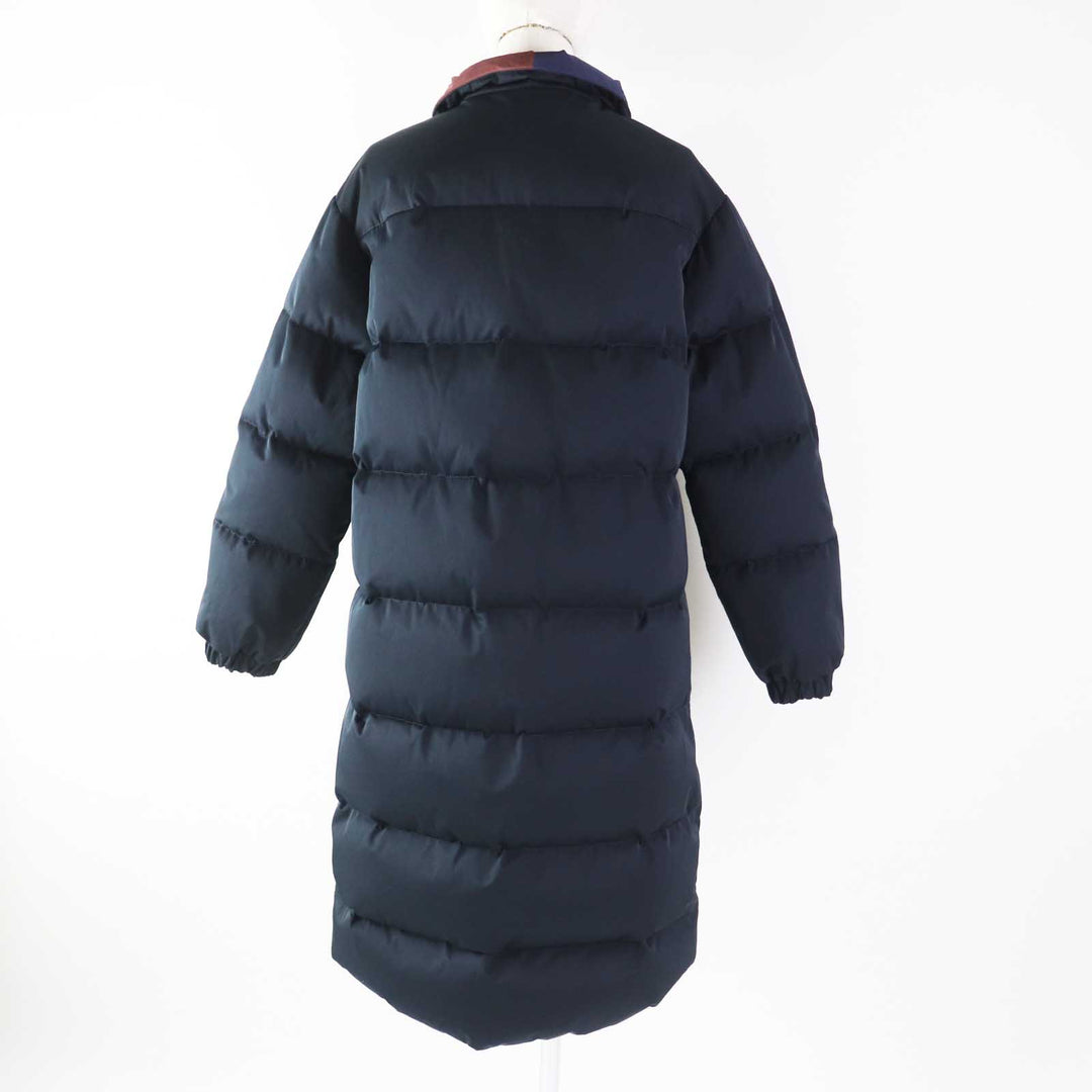 Great Salvatore Ferragamo down coat Reversible Navy/Multi Women 38
