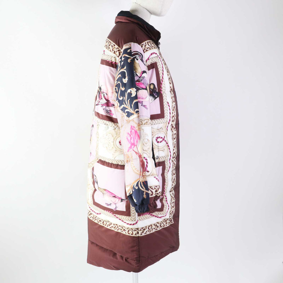 Great Salvatore Ferragamo down coat Reversible Navy/Multi Women 38