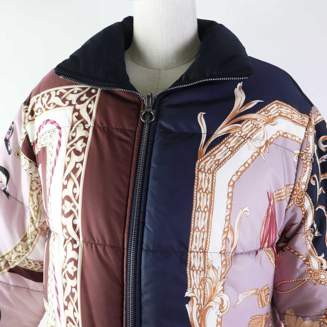 Great Salvatore Ferragamo down coat Reversible Navy/Multi Women 38