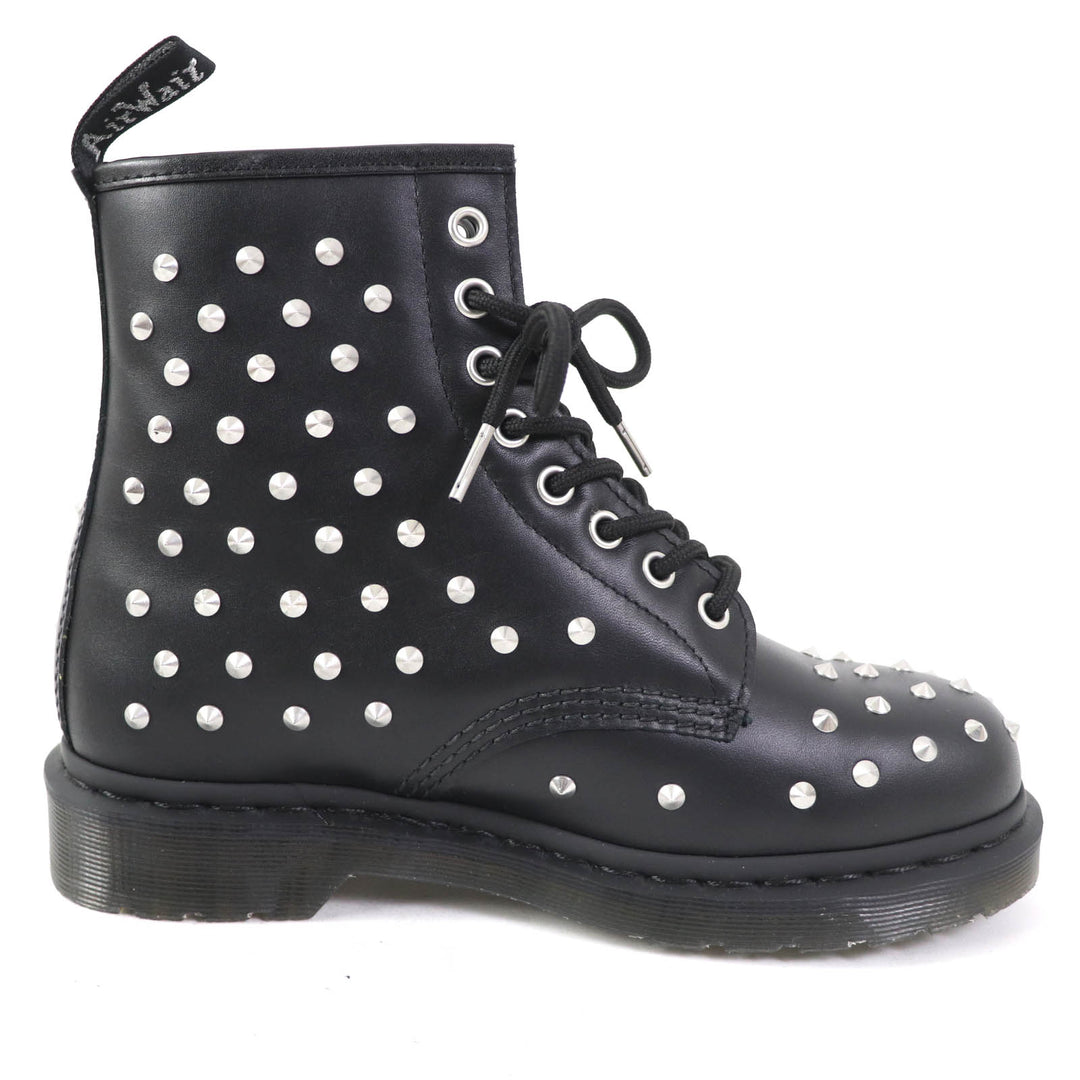 Discounted Pristine Dr.Martens short boots 1460 STUD 8-hole Black Silver leather 27040001