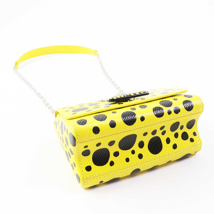 Pristine LOUIS VUITTON×Yayoi Kusama Shoulder Bag Twist PM Painted Dots M21695