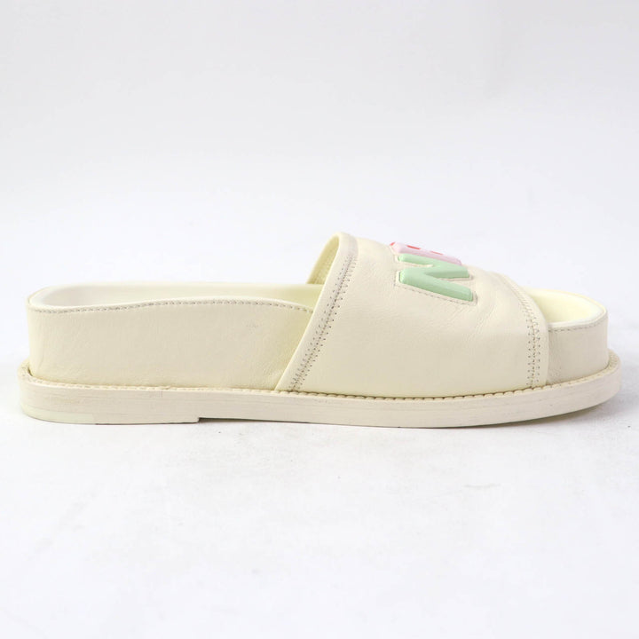 Great CHANEL Sandals Multicoloured logo slide sandals Ivory leather 35 G38933