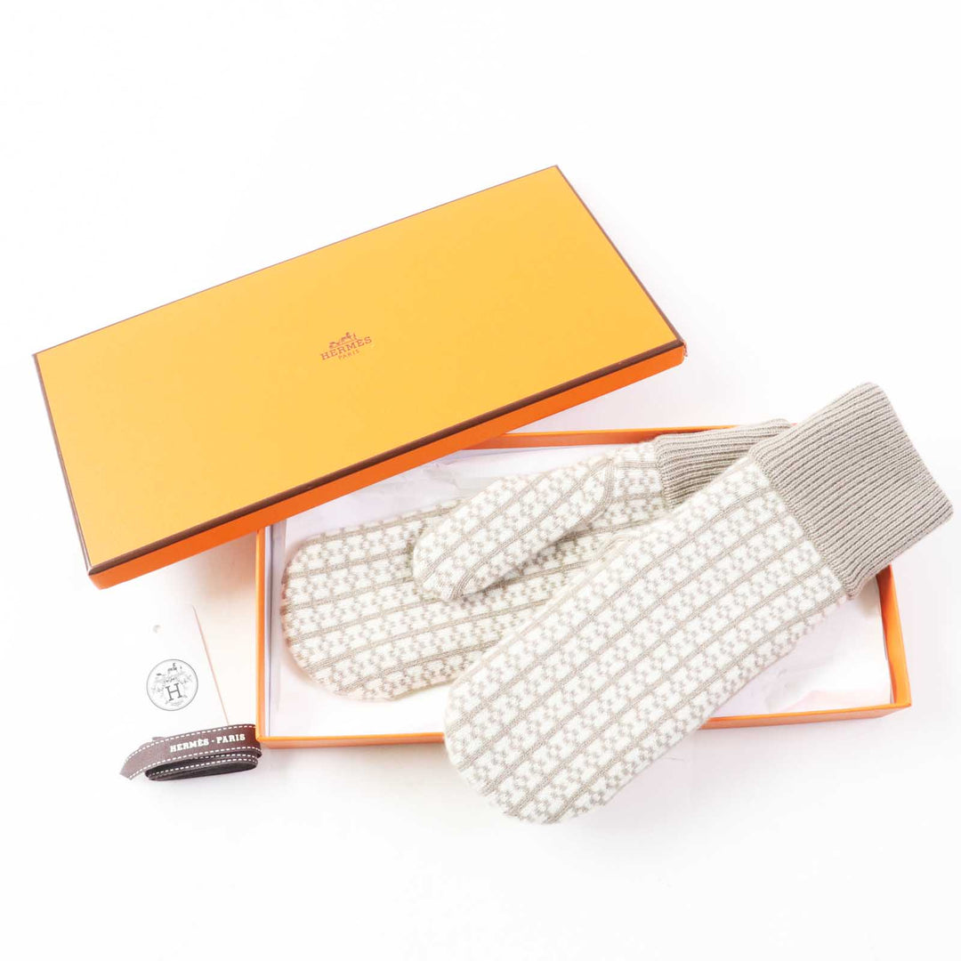 Pristine HERMES gloves Hope Jacquard H motif knit mittens / Greige Ivory cashmere Women S