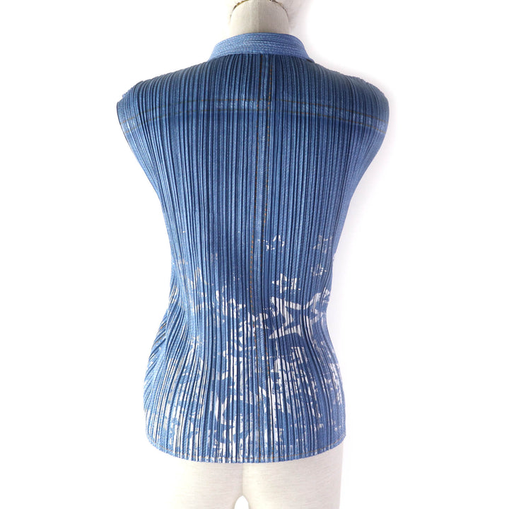 Excellent PLEATS PLEASE T-shirt Sleeveless shirt with denim transfer and logo button blue polyester Women 3 PP22-JE814