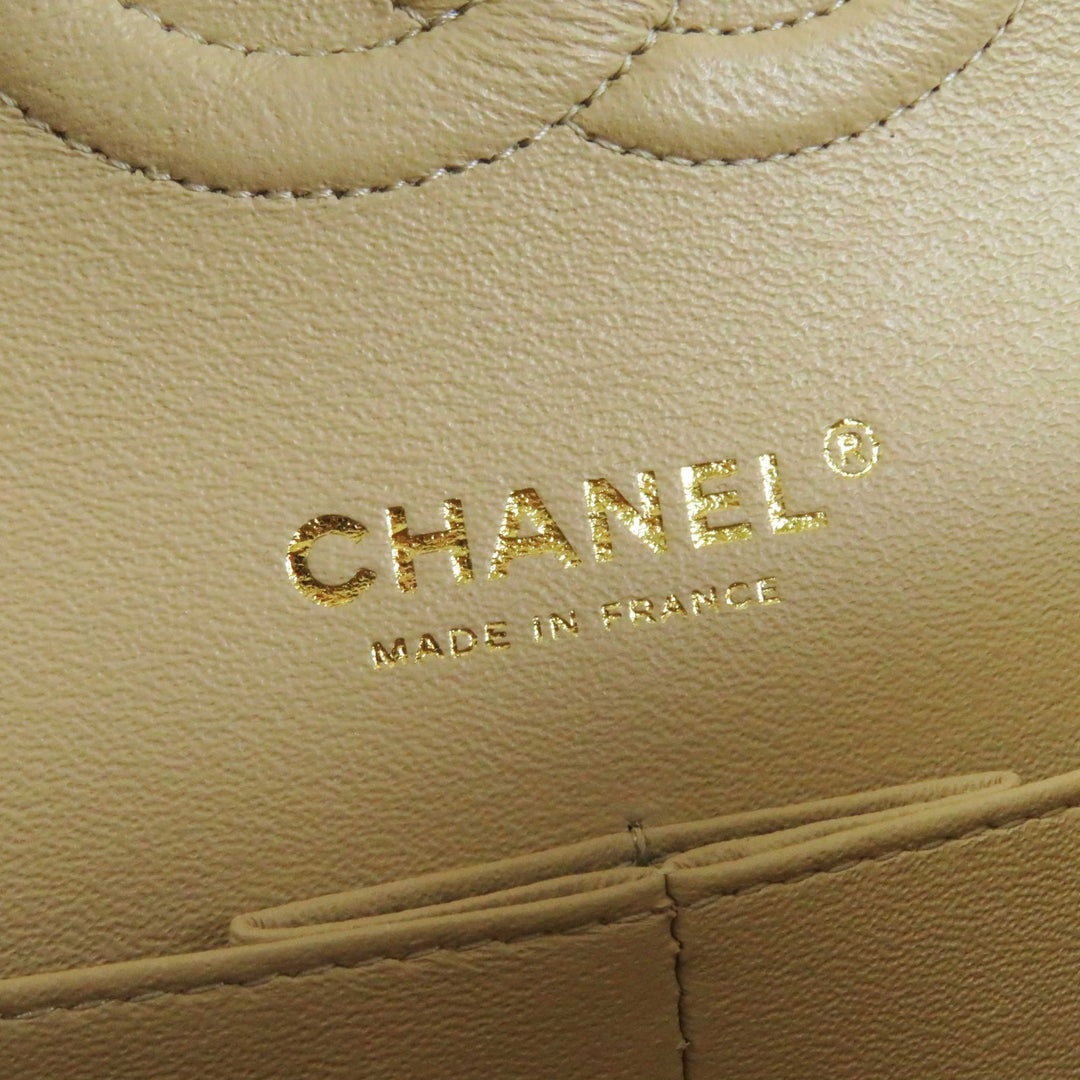 Pristine CHANEL Matelasse 25 Shoulder Bag Caviar Beige A01112
