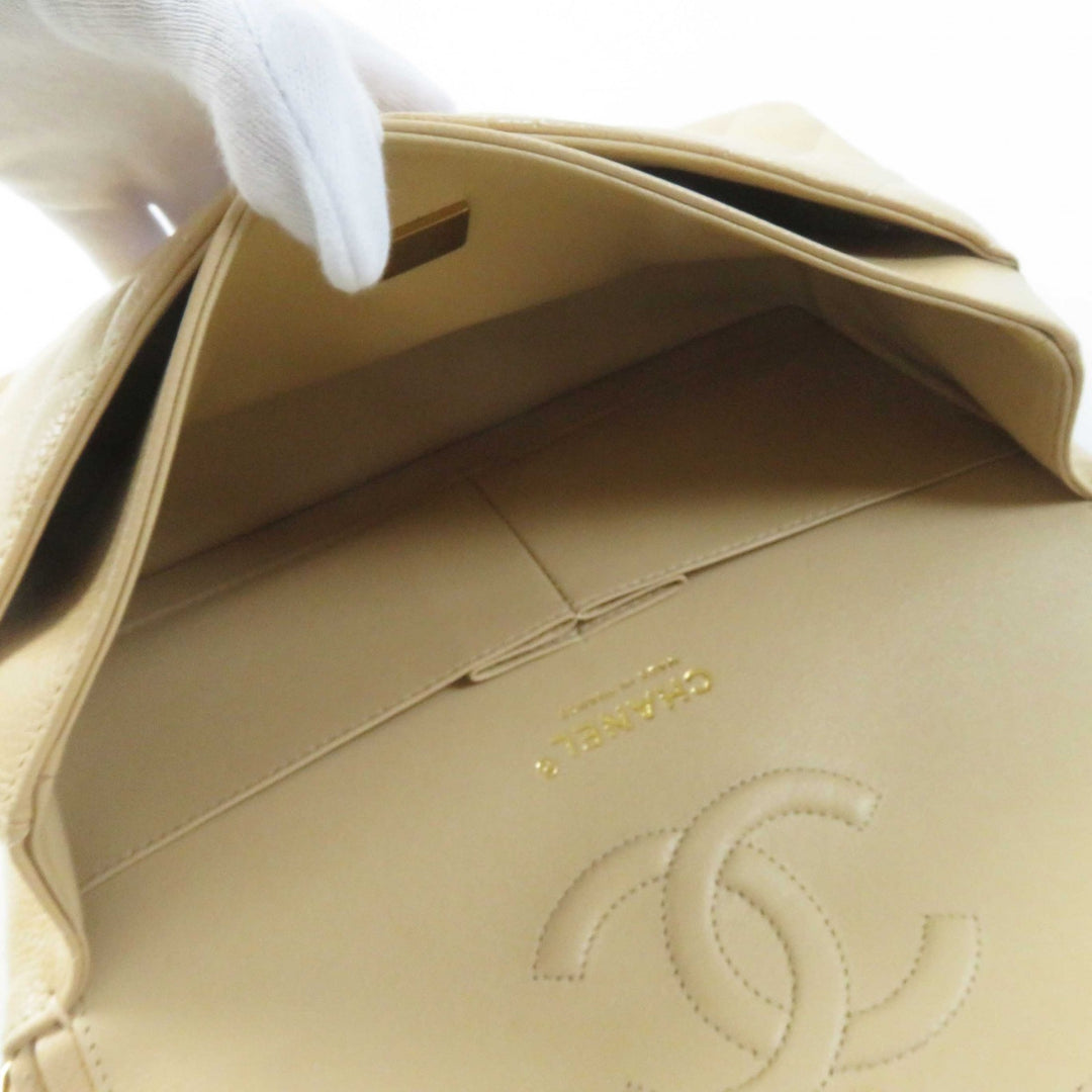 Pristine CHANEL Matelasse 25 Shoulder Bag Caviar Beige A01112