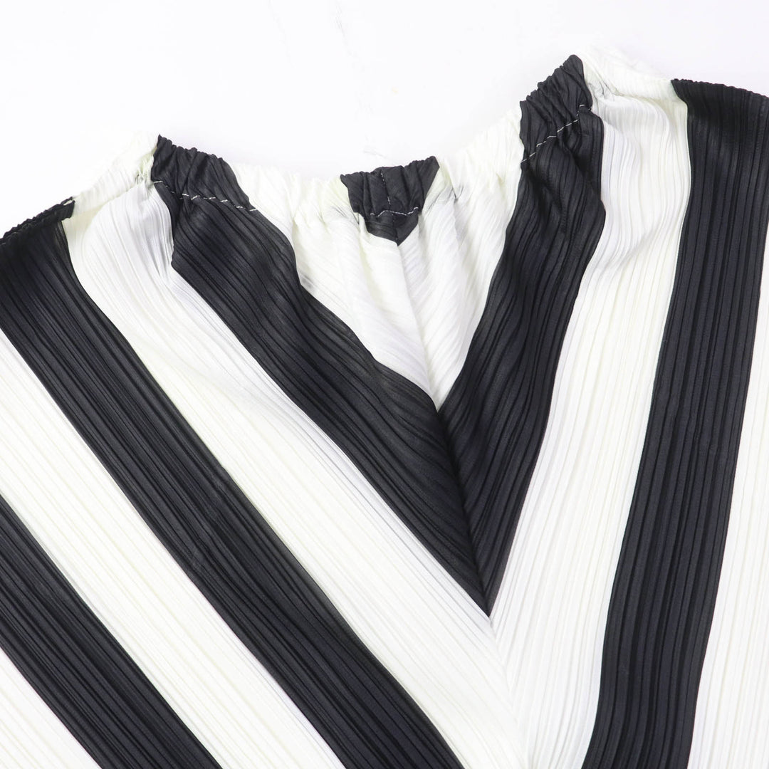 Pristine PLEATS PLEASE Saruel pants Diagonal striped wide pants White black 3