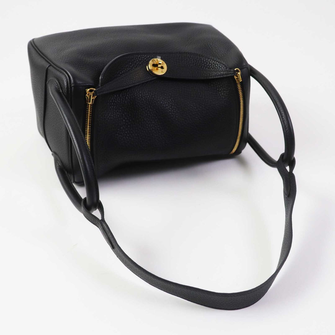 Excellent HERMES Shoulder Bag Lindy 30 Taurillon Clemence black Women