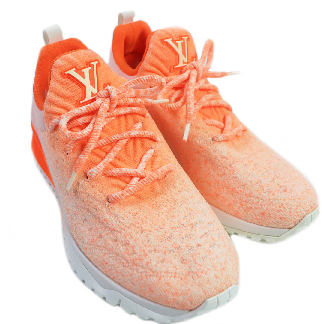 Discounted Excellent LOUIS VUITTON Low cut sneakers VNR line LV logo running shoes