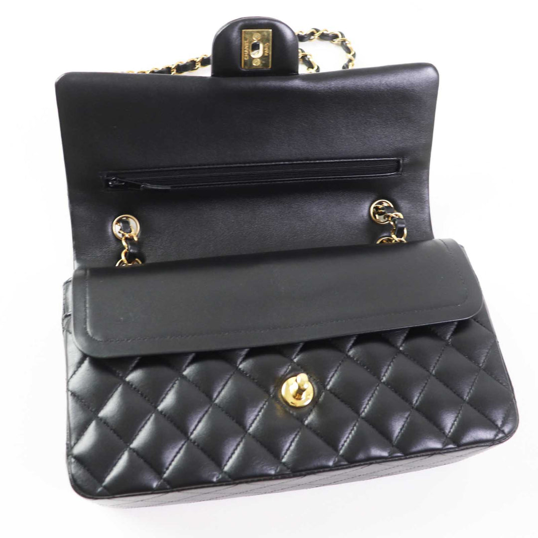 Excellent CHANEL Shoulder Bag Matrasse 25 Random Serial Double Flap A01112