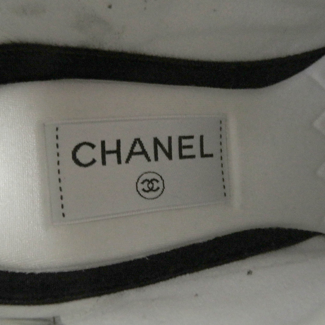 Great CHANEL Low cut sneakers COCO Mark Fabric 24P blue Women 36 G45585