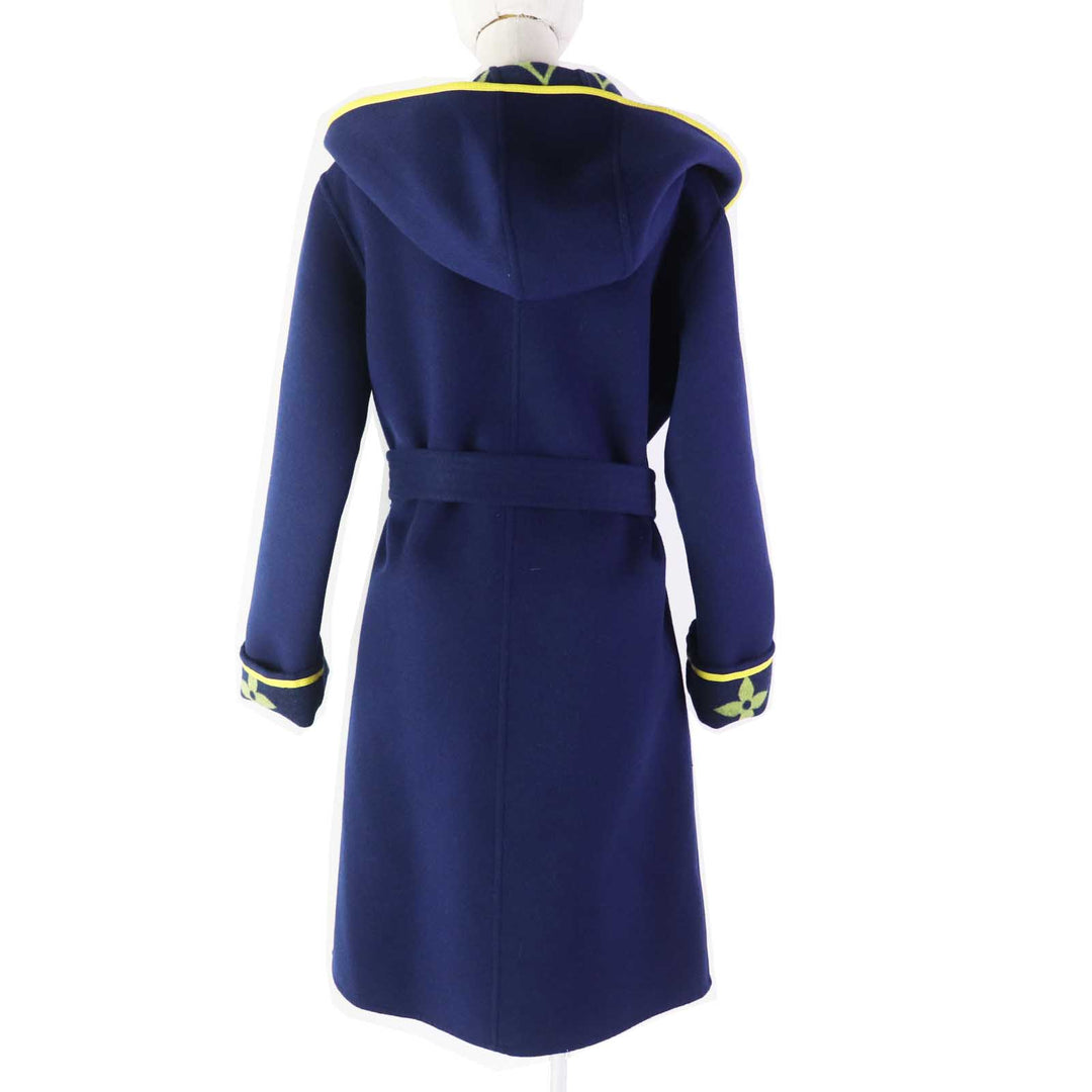 Excellent LOUIS VUITTON coat Giant Monogram Lamb leather, belt included Women 36 FJC022NUV