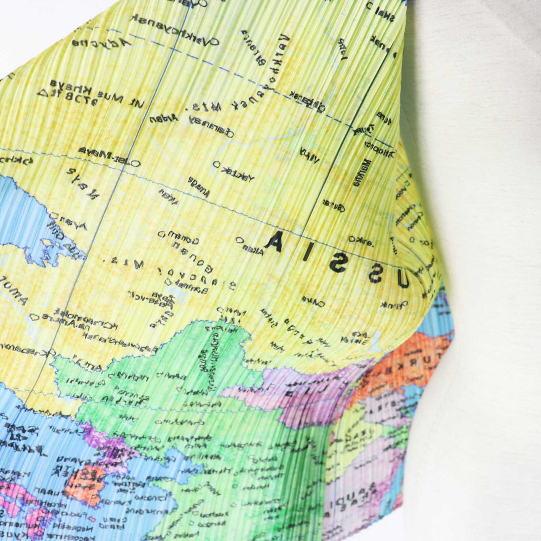Excellent PLEATS PLEASE cardigan Pattern World Map light blue multi 4 PP81-J0594