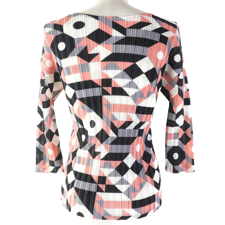 Excellent PLEATS PLEASE T-shirt Geometric pattern All-over design Crew neck 3/4 sleeves multicolor polyester Women 3 PP33-FK342