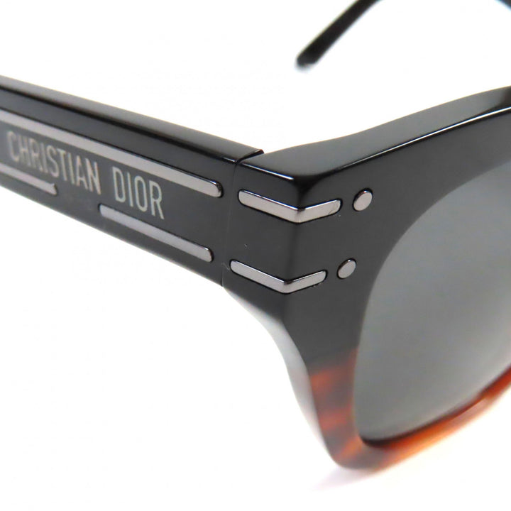 Great Christian Dior sunglasses Dior Signature B4F With logo Black clear brown