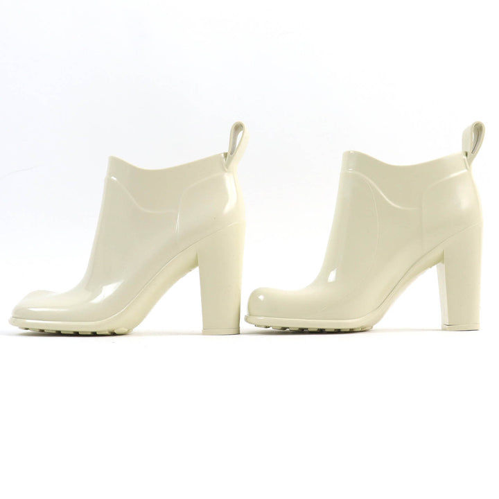 Excellent BOTTEGAVENETA Rain shoes Shine Rain Boots Rubber Boots Ivory rubber