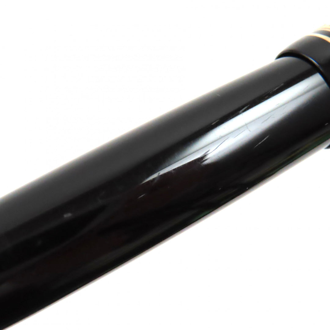 Excellent MONTBLANC fountain pen Meisterstuck 146 white star Black gold K14 mens