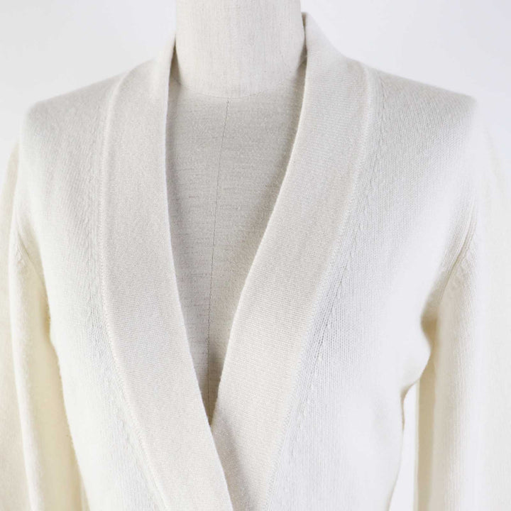 Excellent CHANEL cardigan with decorative COCO Mark buttons white cashmere Women 34 P73102
