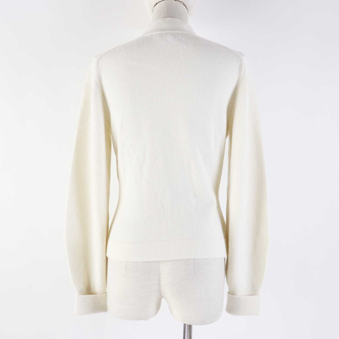Excellent CHANEL cardigan with decorative COCO Mark buttons white cashmere Women 34 P73102