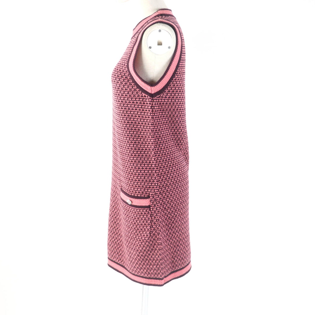 Pristine CHANEL one piece COCO Mark Buttoned Pink brown cashmere Women 36 P75435K10790