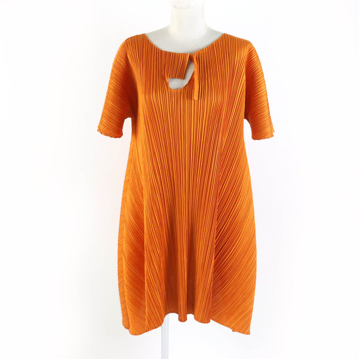 Great PLEATS PLEASE one piece Short sleeves, knee length, flare Orange polyester Women 3 PP81-JH403