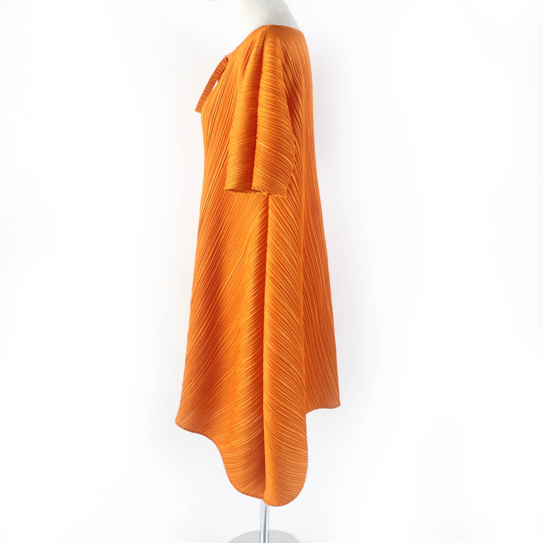 Great PLEATS PLEASE one piece Short sleeves, knee length, flare Orange polyester Women 3 PP81-JH403
