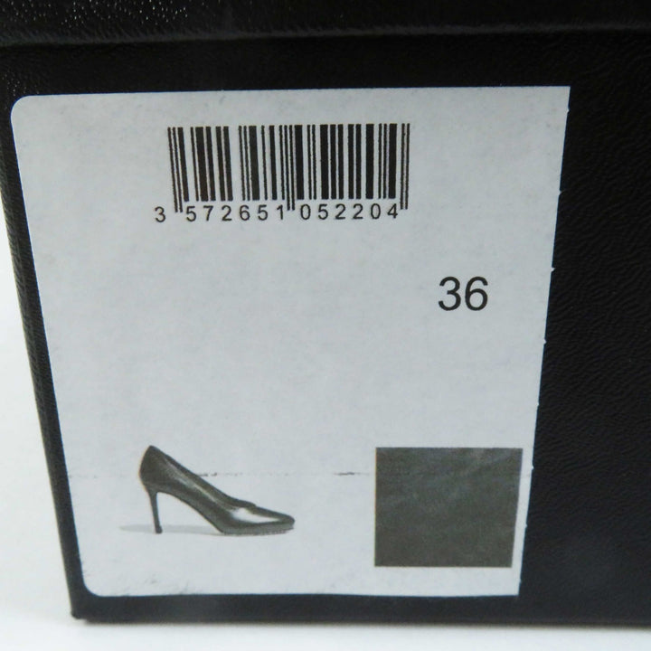 Great CHANEL pumps Round toe with COCO Mark black leather Women 36 G35025