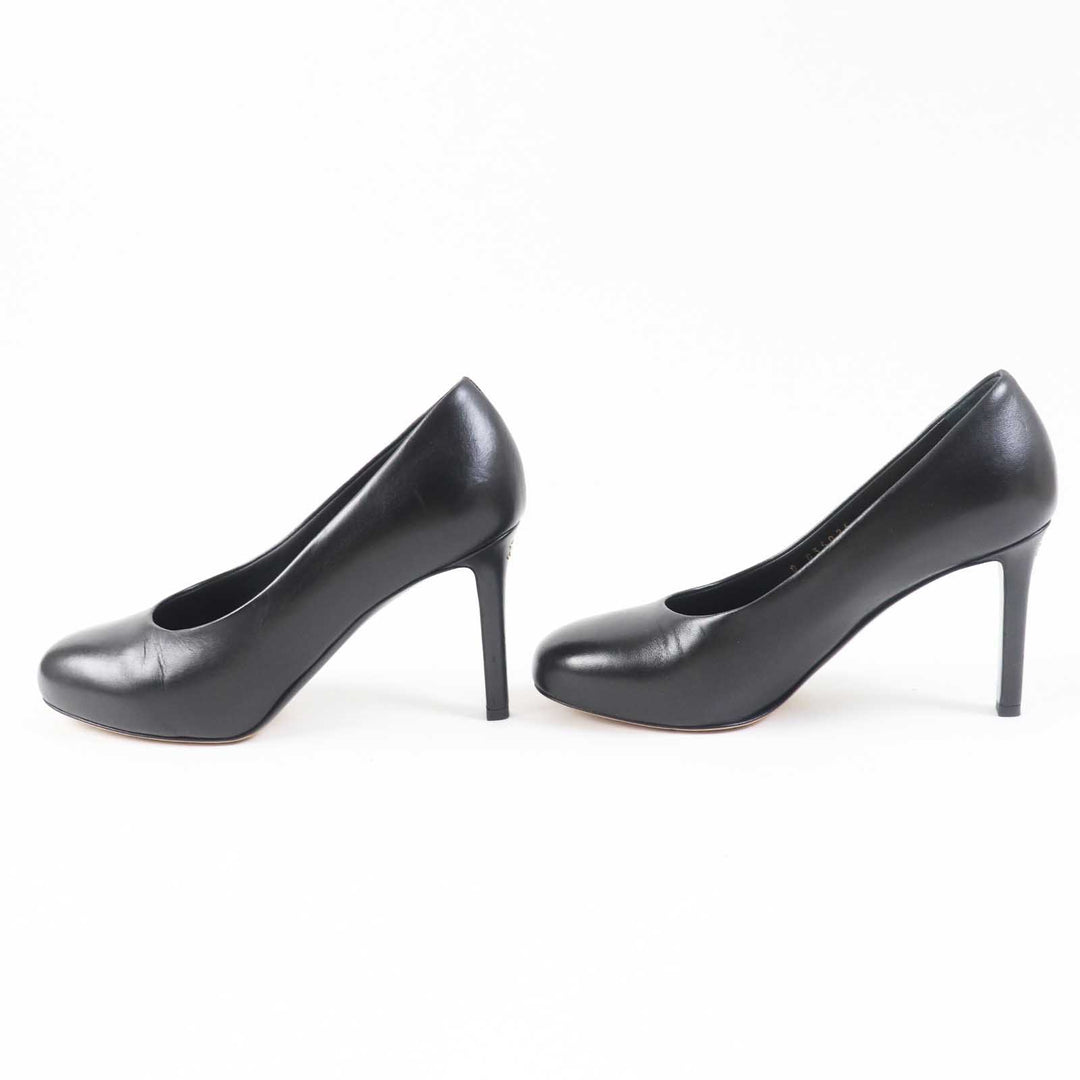 Great CHANEL pumps Round toe with COCO Mark black leather Women 36 G35025