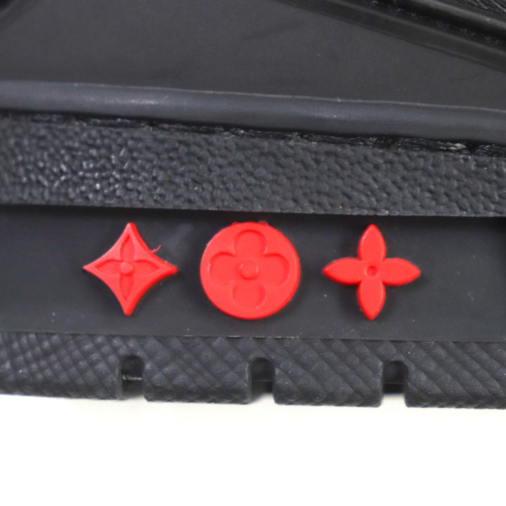 Great LOUIS VUITTON×NIGO sneakers Comes with a rubber charm Black red leather mens 6