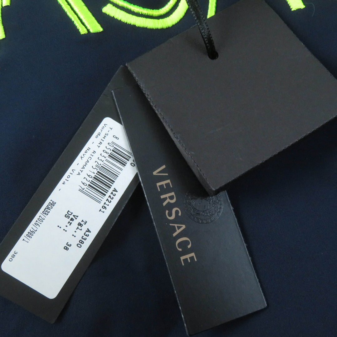 Excellent VERSACE T-shirt Embroidered front logo Stand neck Short sleeves Women