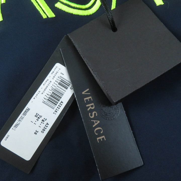Excellent VERSACE T-shirt Embroidered front logo Stand neck Short sleeves Women