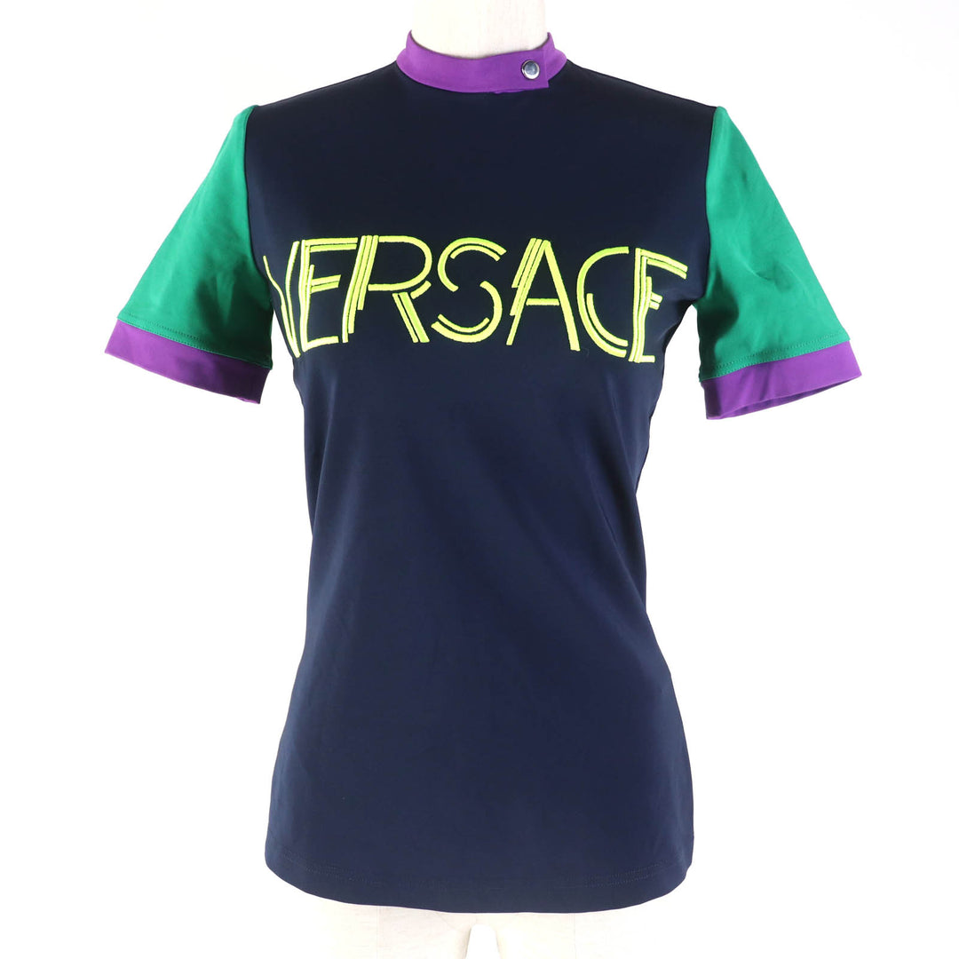 Excellent VERSACE T-shirt Embroidered front logo Stand neck Short sleeves Women