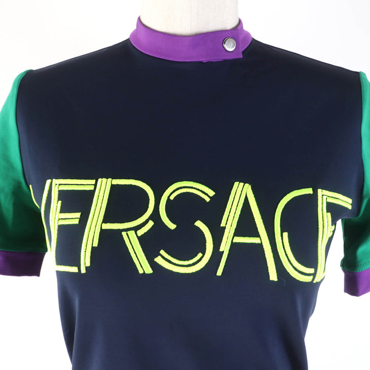 Excellent VERSACE T-shirt Embroidered front logo Stand neck Short sleeves Women