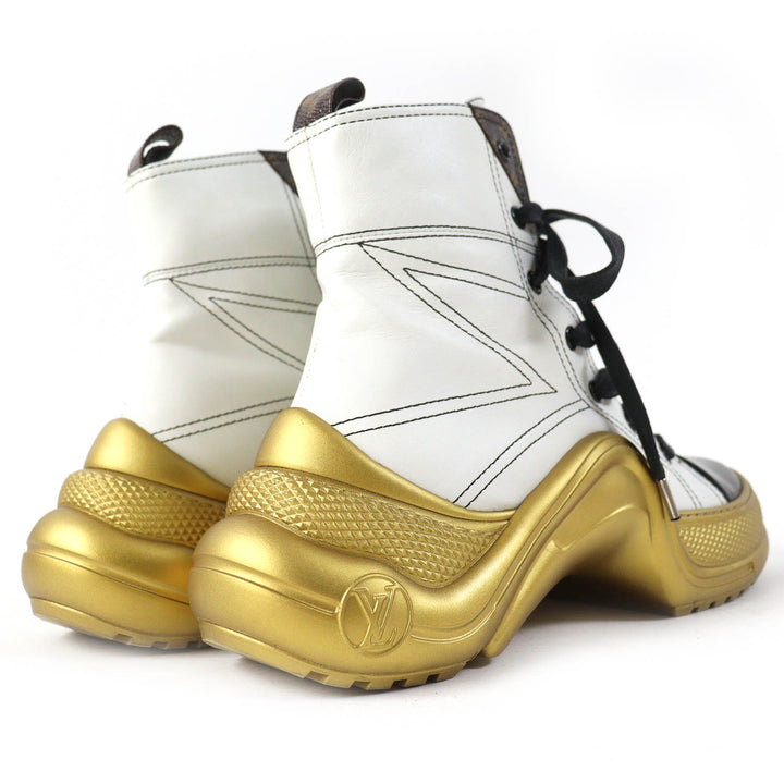 Excellent LOUIS VUITTON Ankle boots Monogram lace-up short boots leather Women